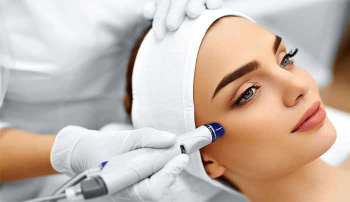 پاکسازی پوست پاکسازی پوست صورت با دستگاه